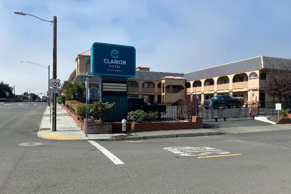 Clarion Hotel By Humboldt Bay image 2