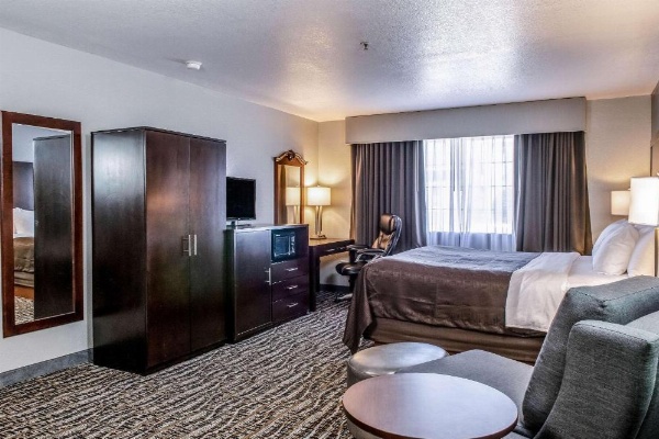 Clarion Hotel By Humboldt Bay image 20